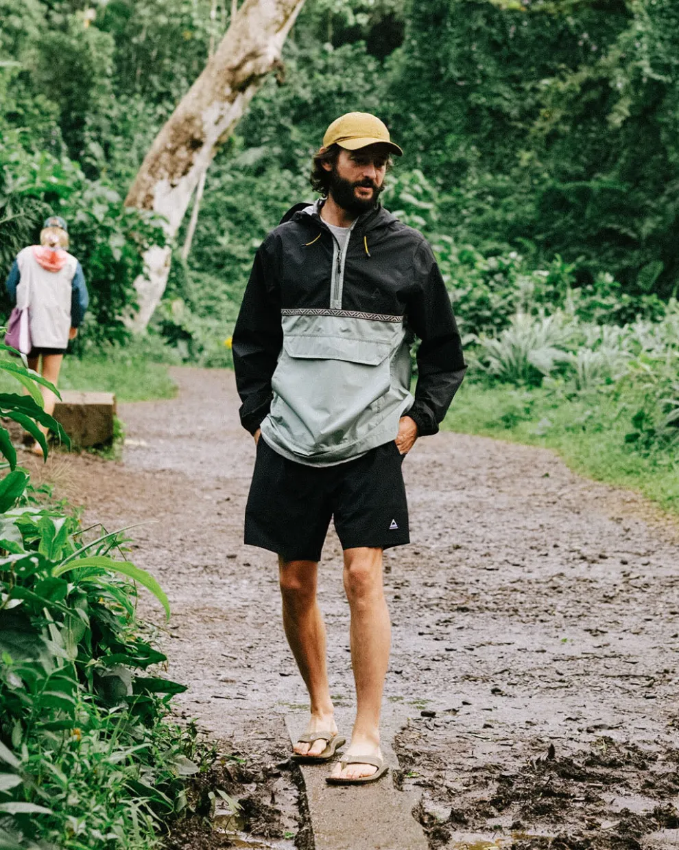 Flow 1/2 Zip Recycled Water Resistant Jacket