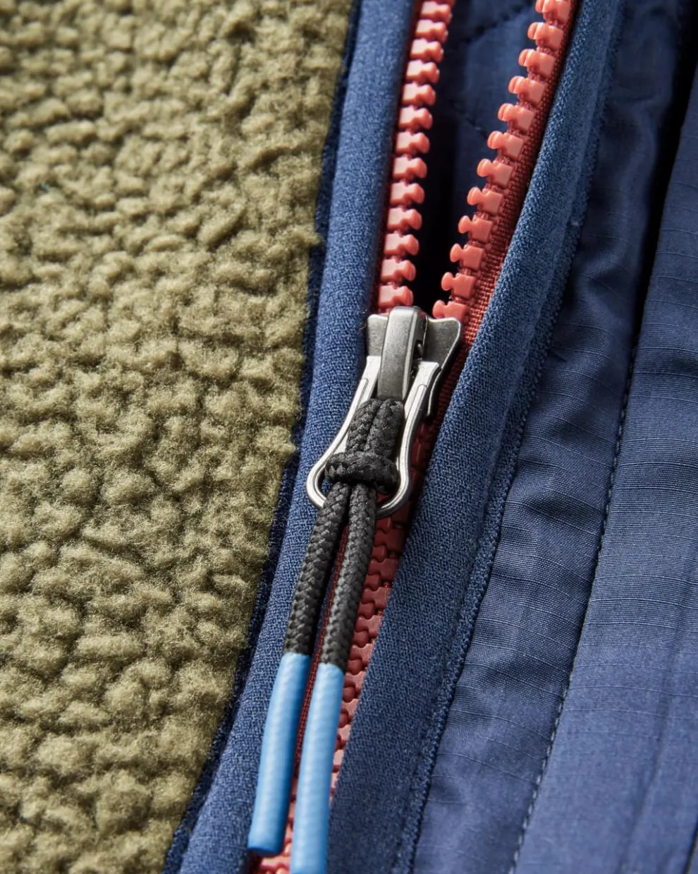 Offgrid 2.0 Recycled Sherpa Fleece